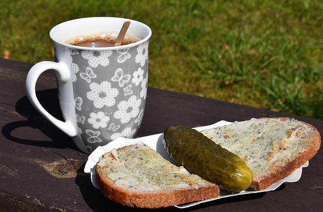 小贝：我希望梅西退役后住迈阿密，但他说只想住在诺坎普附近